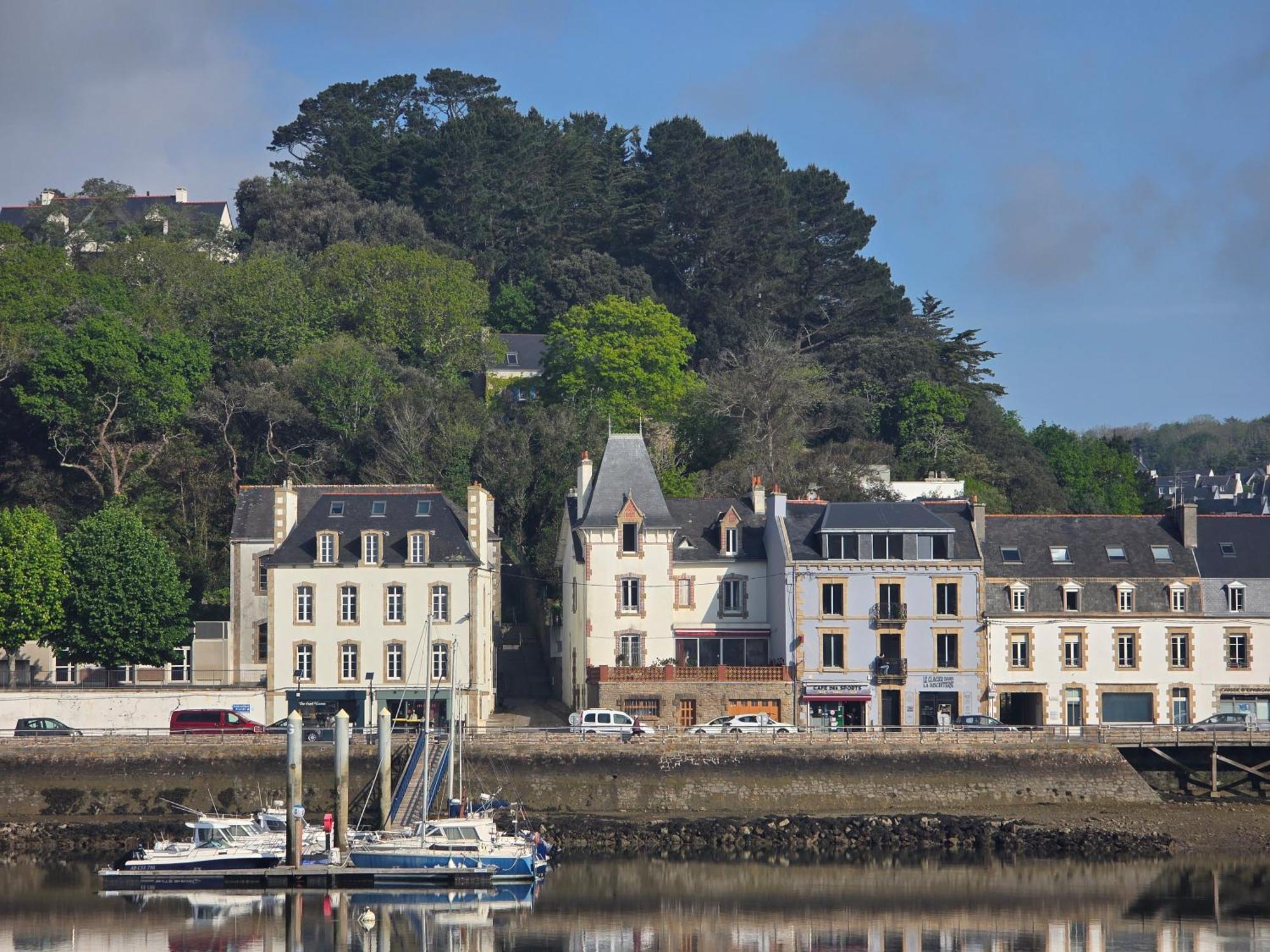 Anatoline Audierne Appart'Hotel Vue Mer - Sea & Harbor Stay Eksteriør bilde
